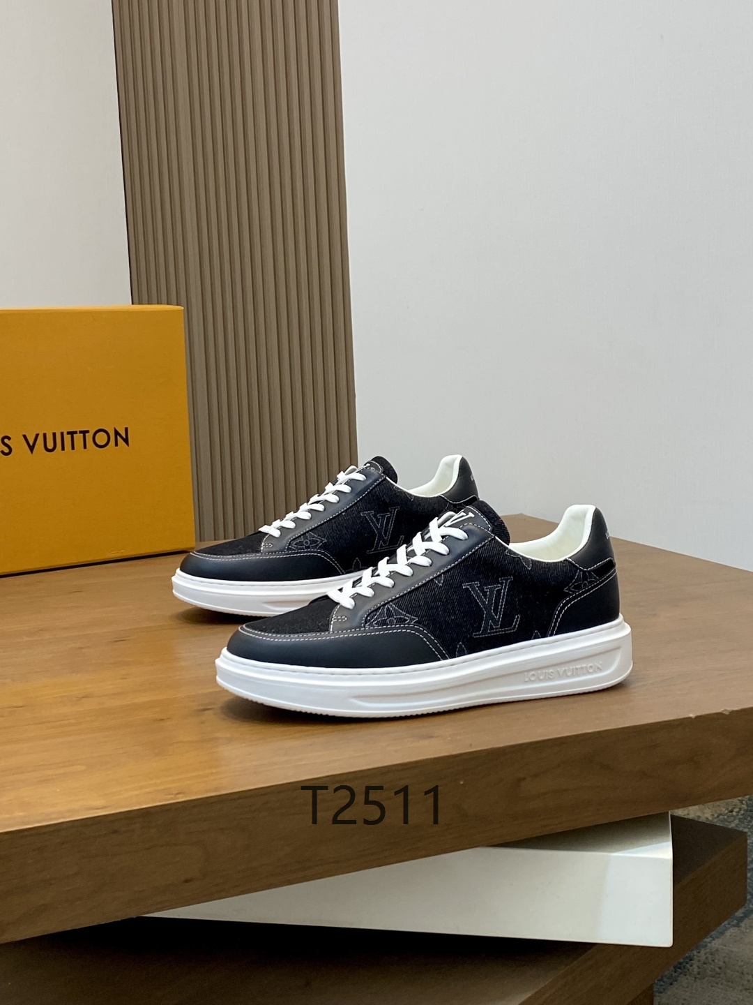 LV shoes 38-46 h0302